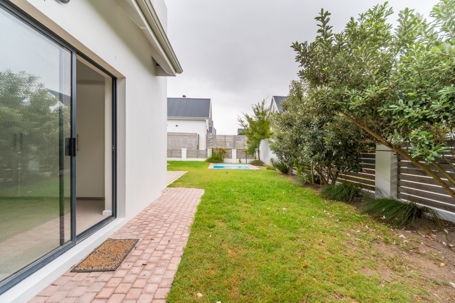 3 Bedroom Property for Sale in St Francis Links Eastern Cape